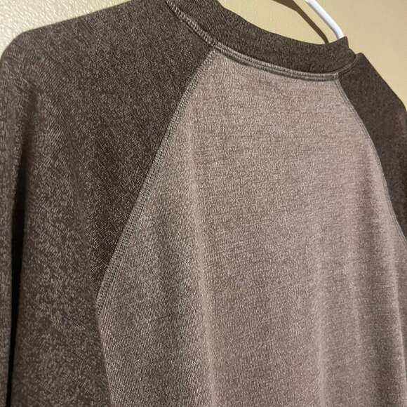 Eddie Bauer ragland shirt Mens Large long sleeve brown - Picture 9 of 9